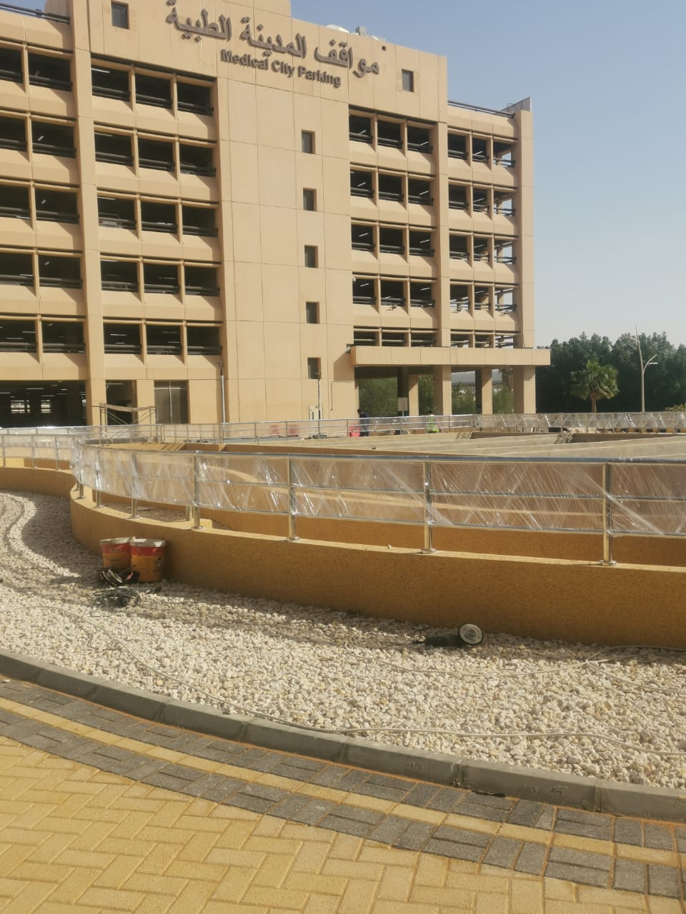 درابزين استانلس ستيل لبئر سلم متعدد الطوابق